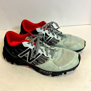 size 10 new balance 690 v2
